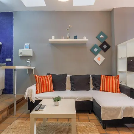 San Esteban Alto Apartment *